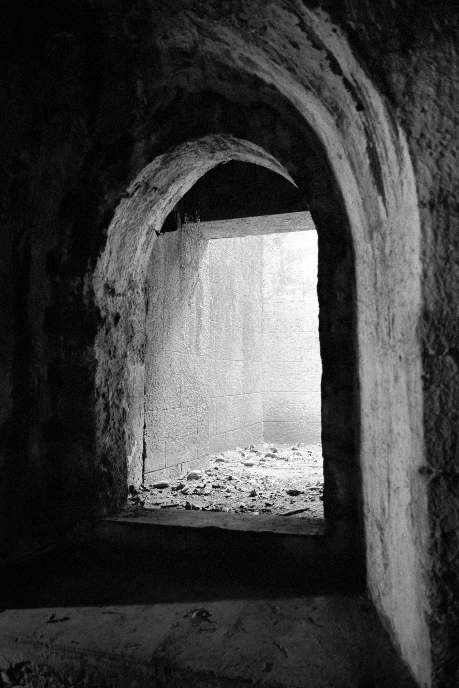 032024-Manila-MP28mm-TMax400-02.jpg