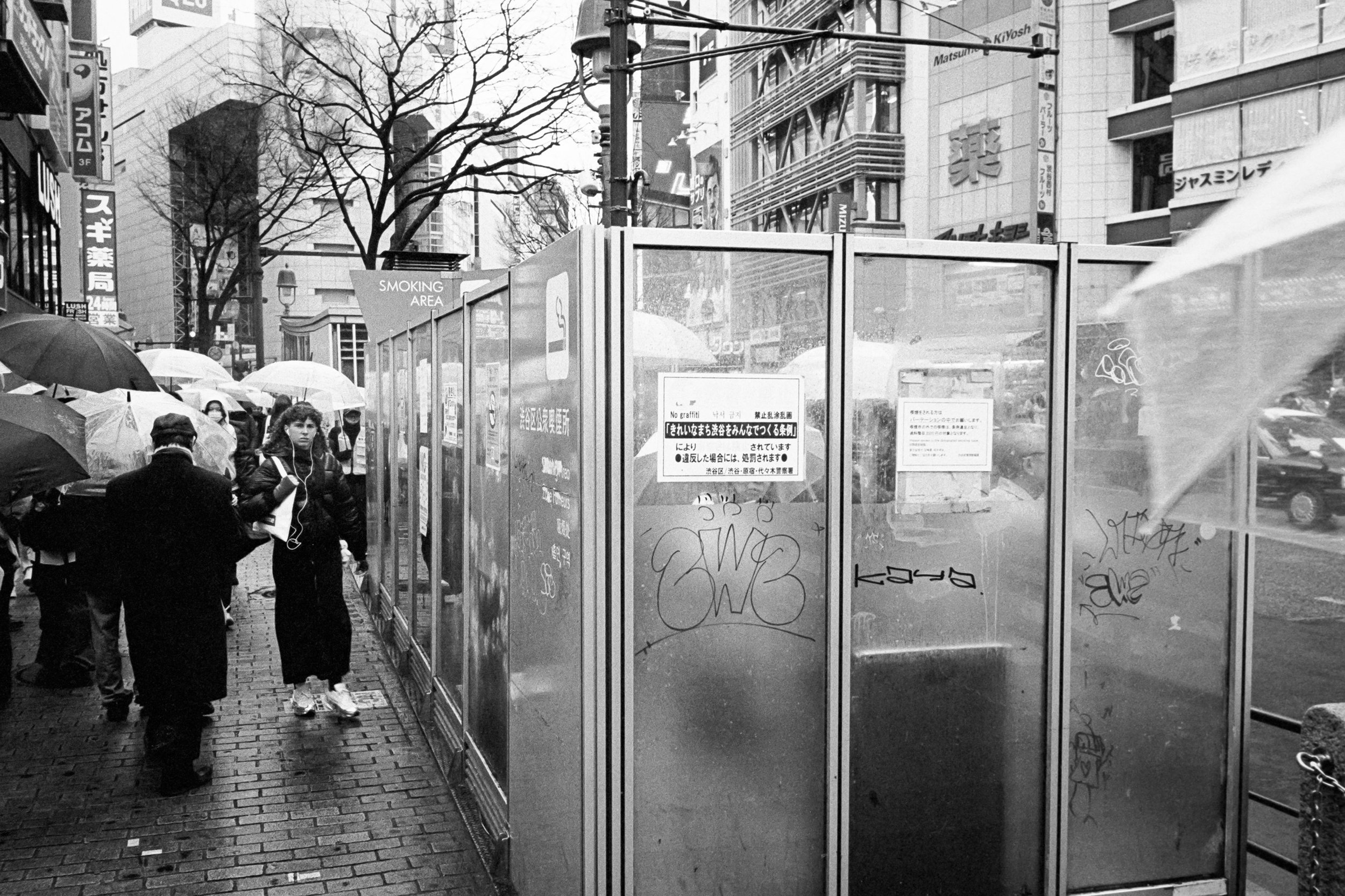 032024-Tokyo-MP28mm-Trix400-14.jpg