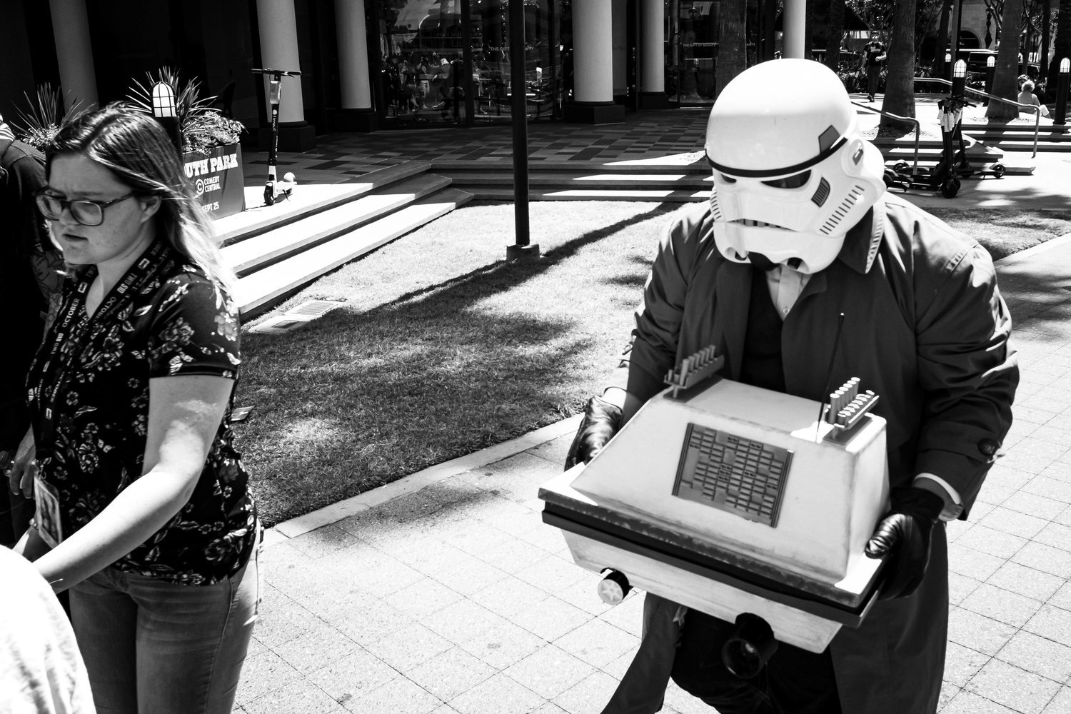 04-Stormtrooper-Bob-01-SDCC19.jpg