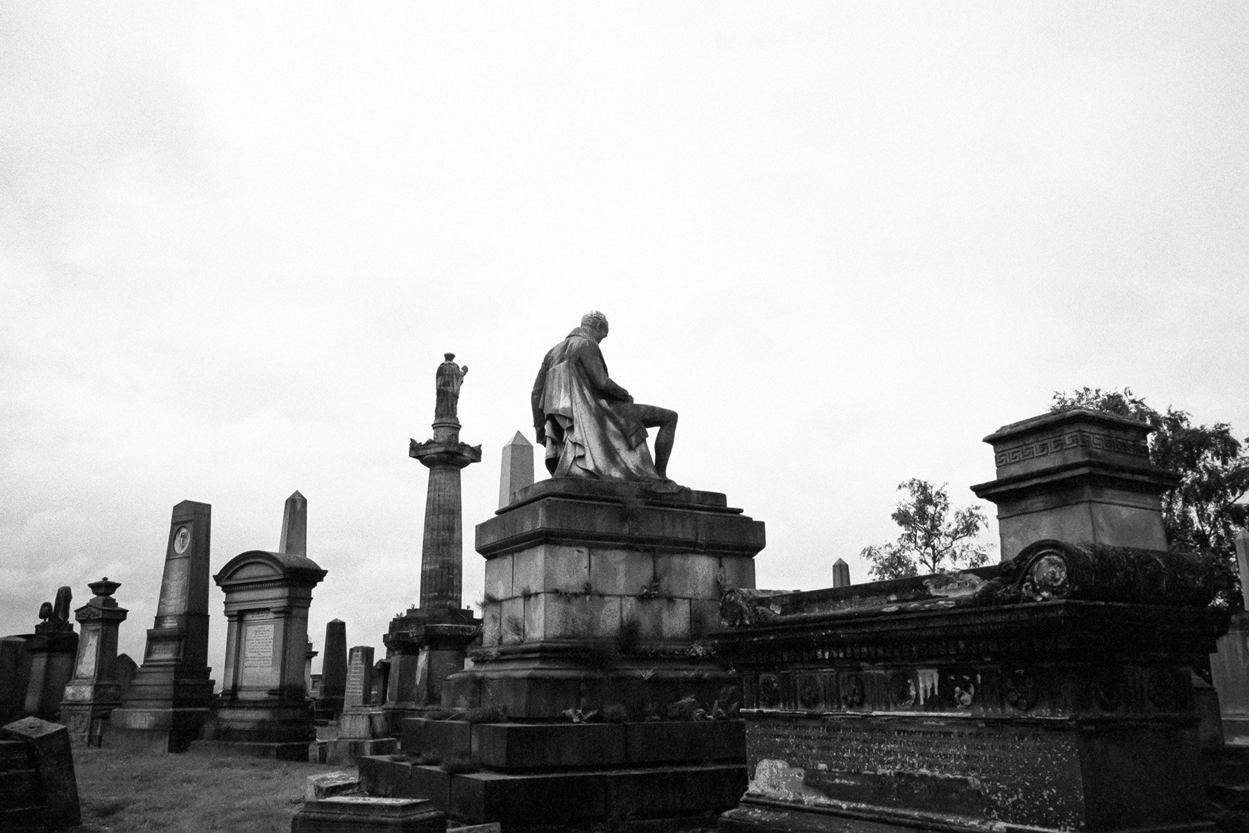 0723-Edinburgh-MP28mm-TMax400-01.jpg