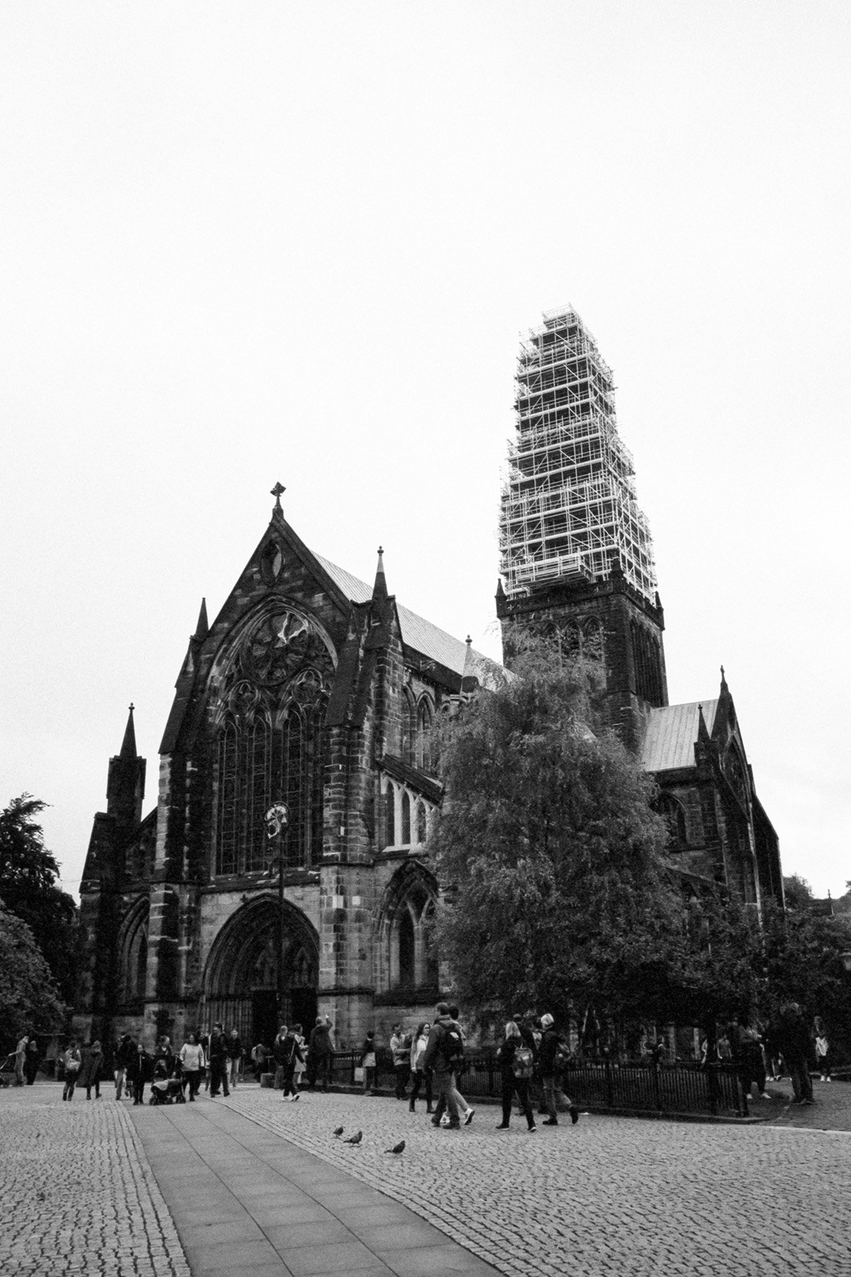 0723-Edinburgh-MP28mm-TMax400-02.jpg