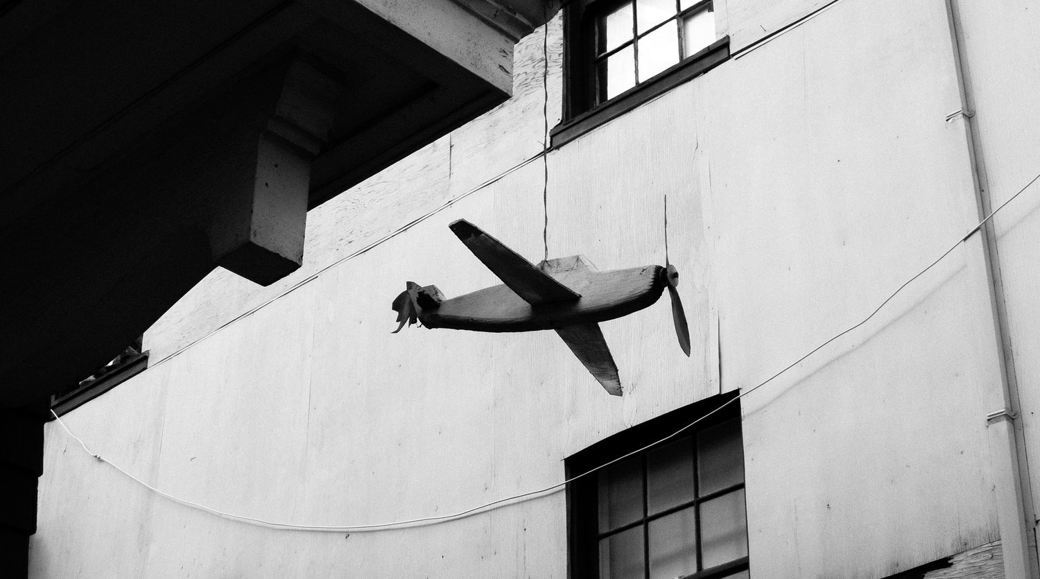 fly-right.jpg