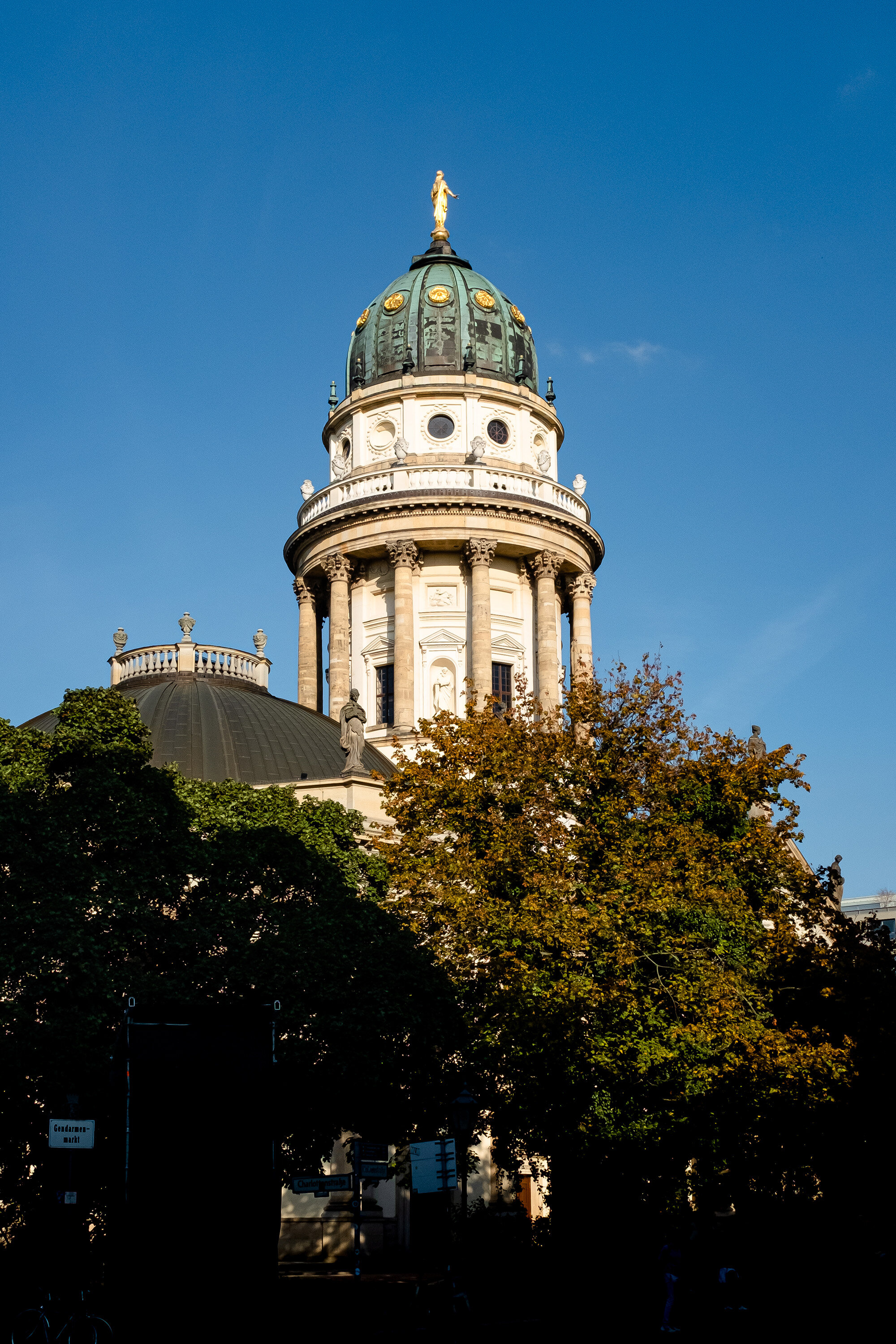 Mitte-Station-Landmark-Berlin-2019-01.jpg