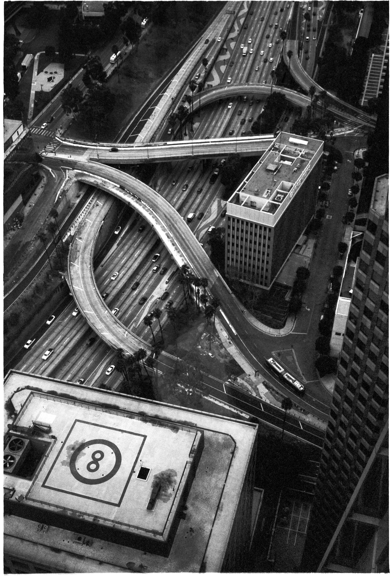 Rollei35-TX400-09.2022-LA-02 copy.jpg
