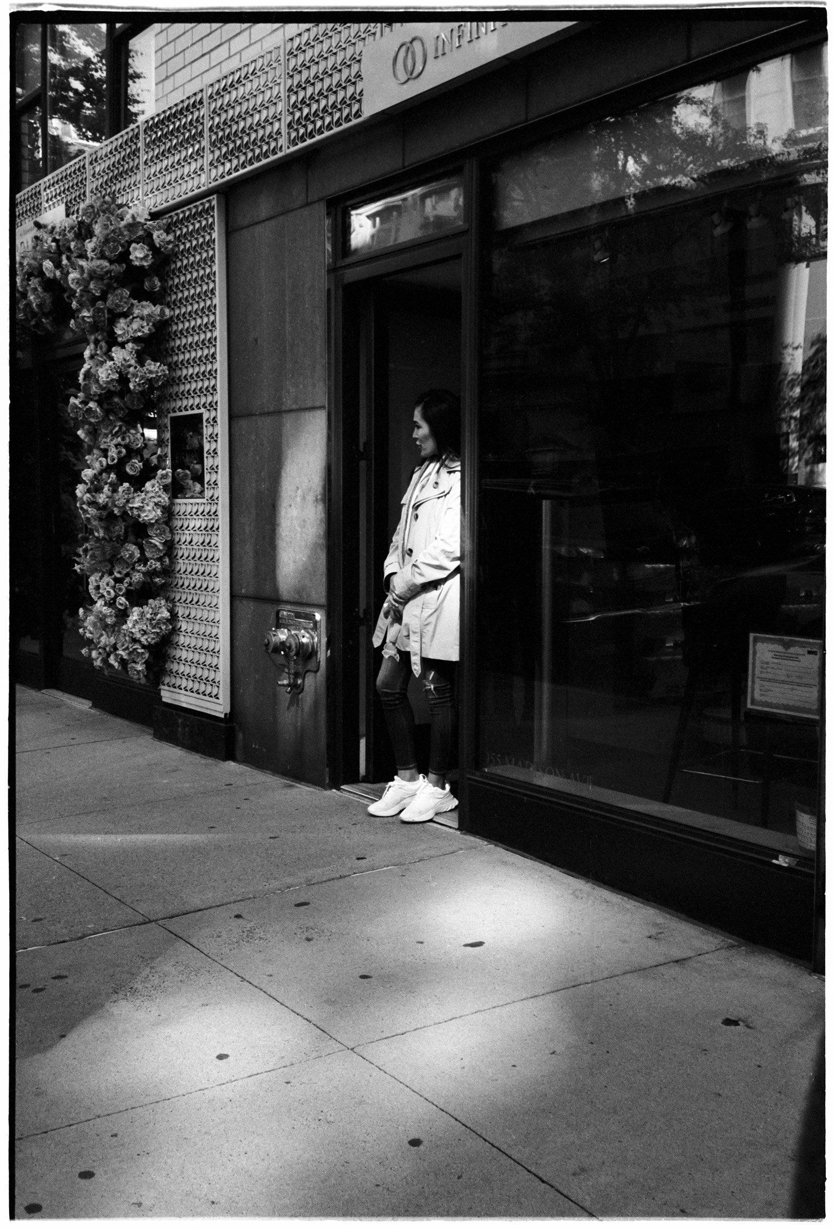 Rollei35-TX400-10.2022-NYC-01.jpg