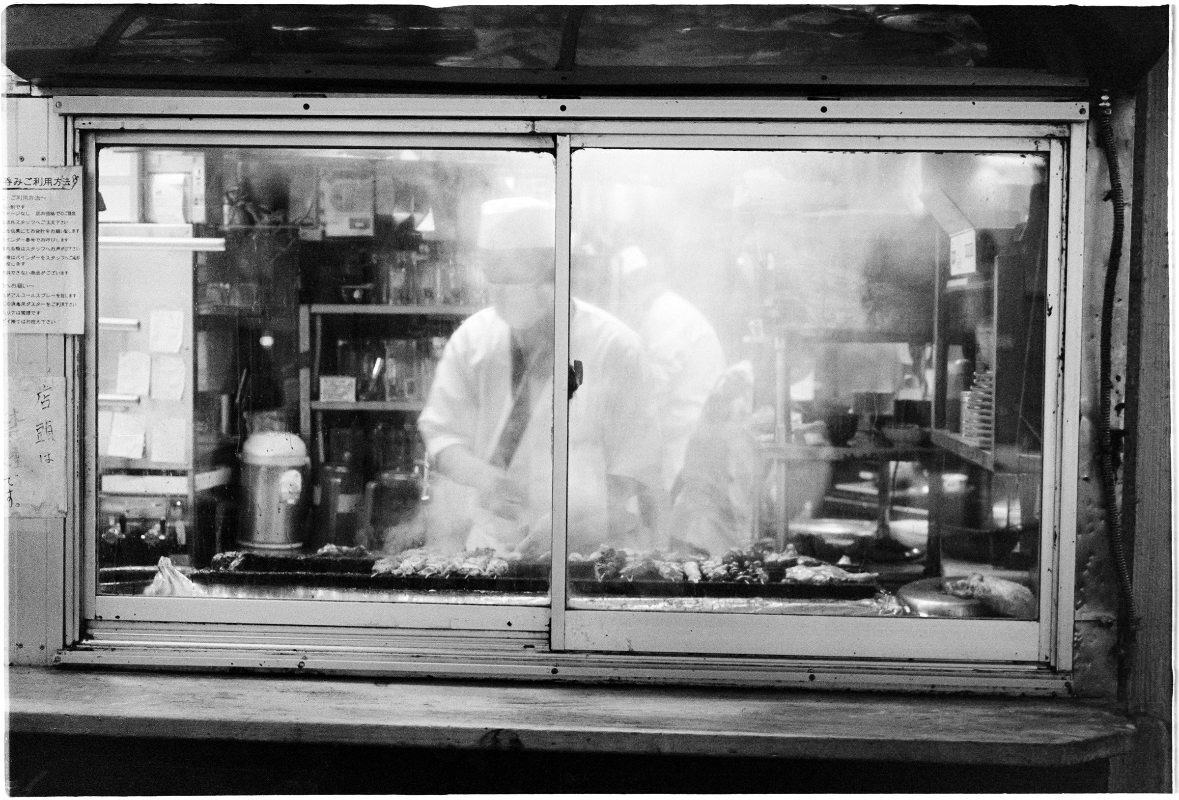 Tokyo-2022-MP-TriX400-75 copy.jpg