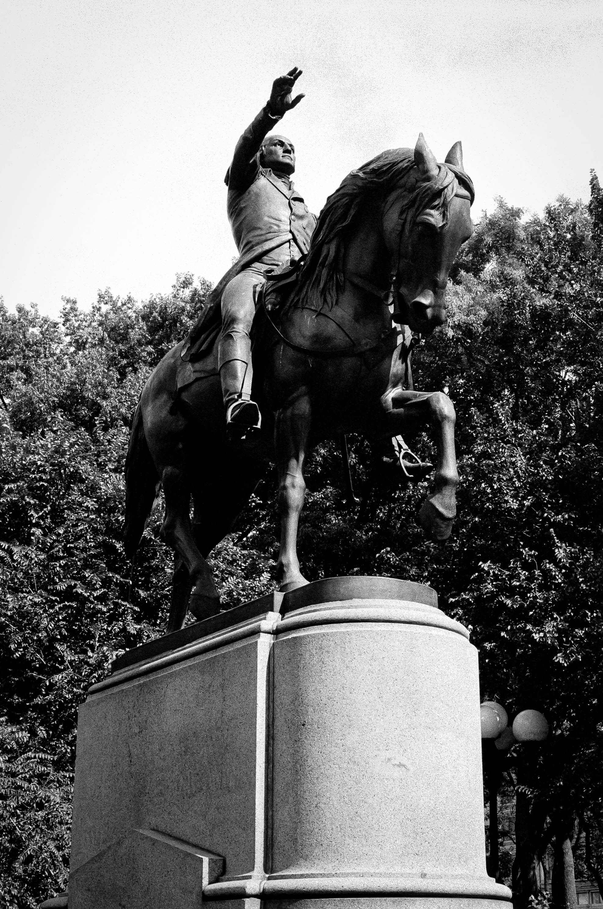 Washinton-Sq_Park.jpg